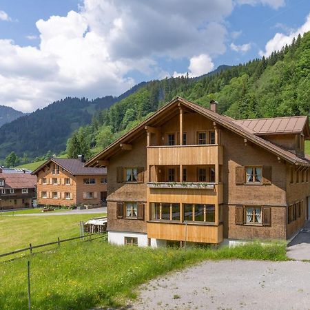 Haus Maria-Theresia Schoppernau Exterior photo